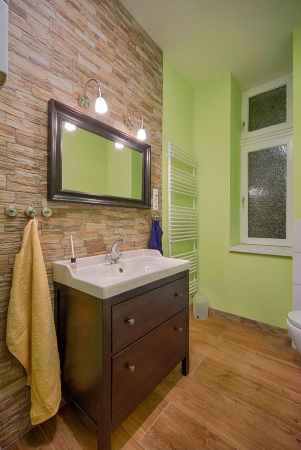 Ruhige Ferienwohnung In Kreuzberg Berlin Extérieur photo